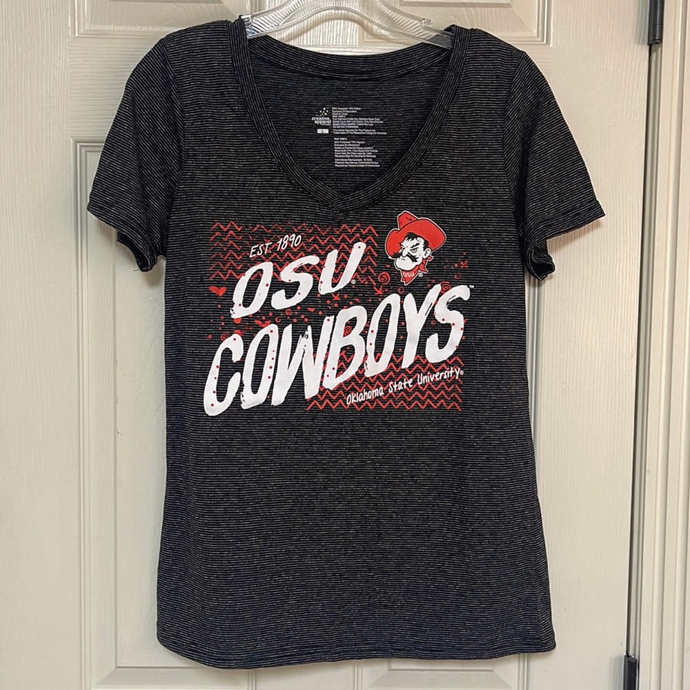 Creative Apparel OSU Cowboys Oklahoma State University size large shirt.